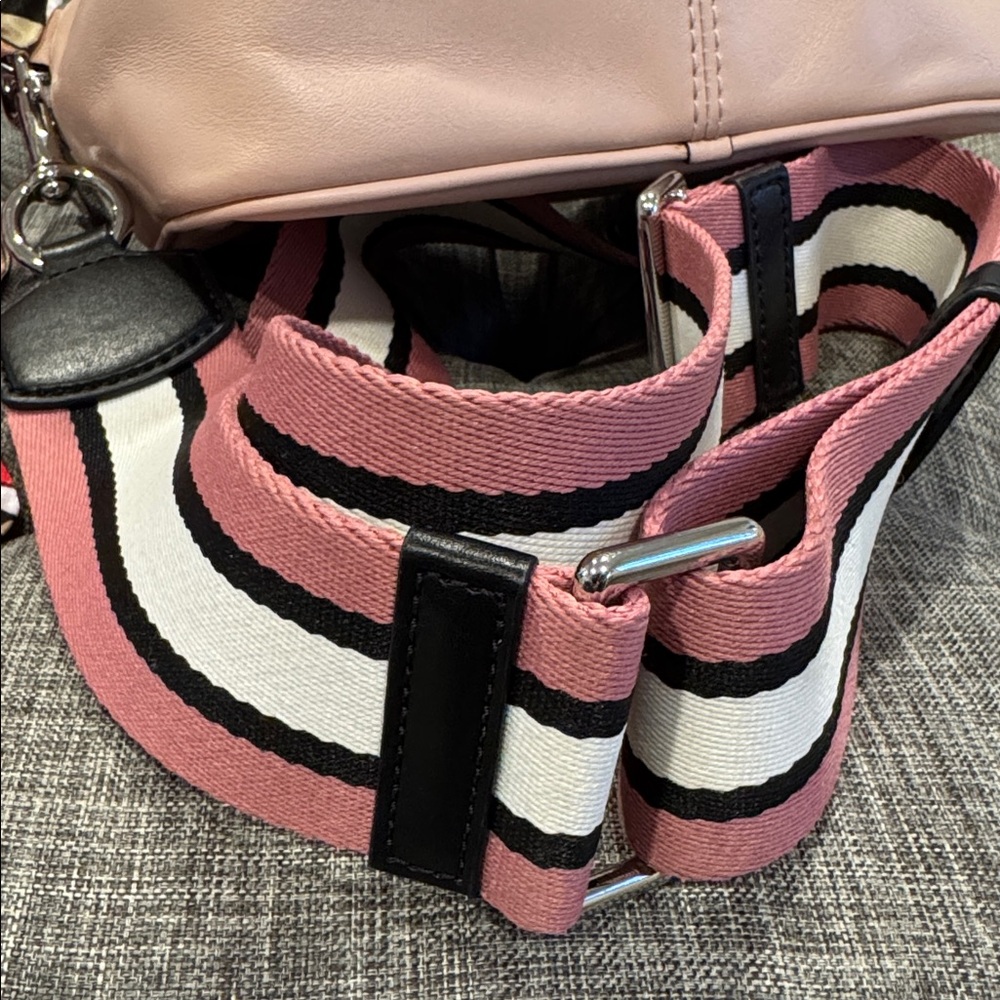 Marc Jacobs Bag Flash Pink Leather Camera Crossbody - Picture 15 of 17